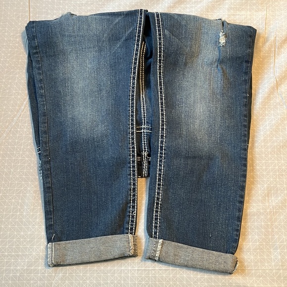 Women’s Maurices Brand Boyfriend Jeans - Picture 3 of 3